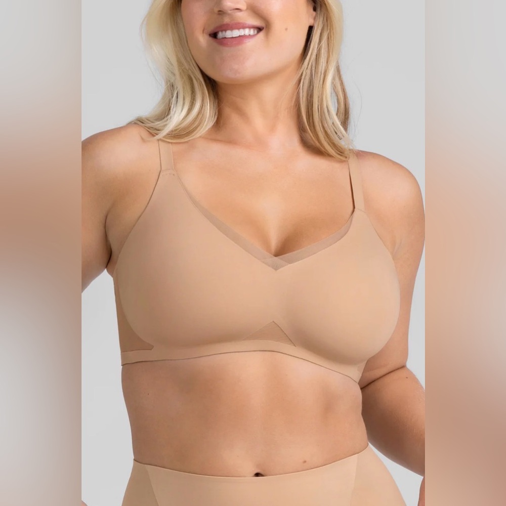 HoneyLove CrossOver Bra Nude Wireless Support Comfort Stretch XL++ Plus 38F/G